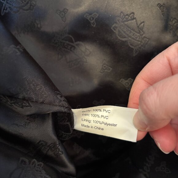 Betsey Johnson Betseyville Pink/ Gold Tote Bag with Lightning Bolt Zipper Charm - Picture 7 of 9